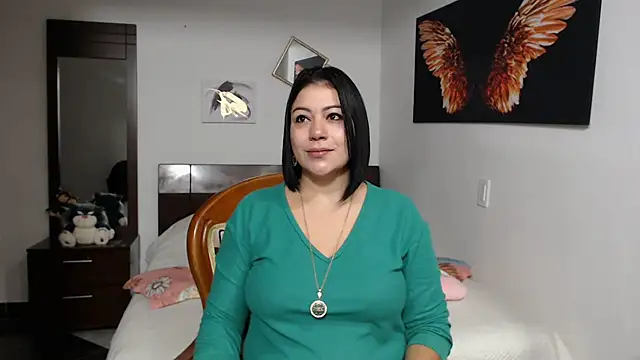 EmilyPeytonn online show from 03/18/25, 10:46