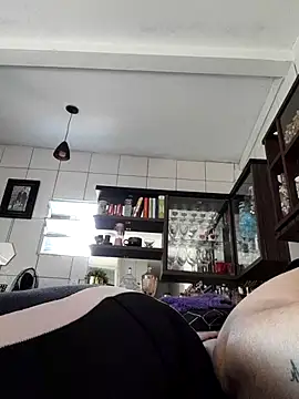 marcialoira online show from 11/11/25, 06:52