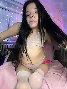 MiniSophiaa online show from 01/20/25, 01:11