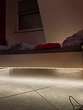 Bennyben8604 online show from 12/06/24, 09:57