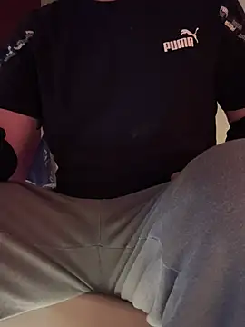 Bennyben8604 online show from 02/09/25, 10:32