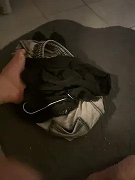 Bennyben8604 online show from 04/15/26, 01:23