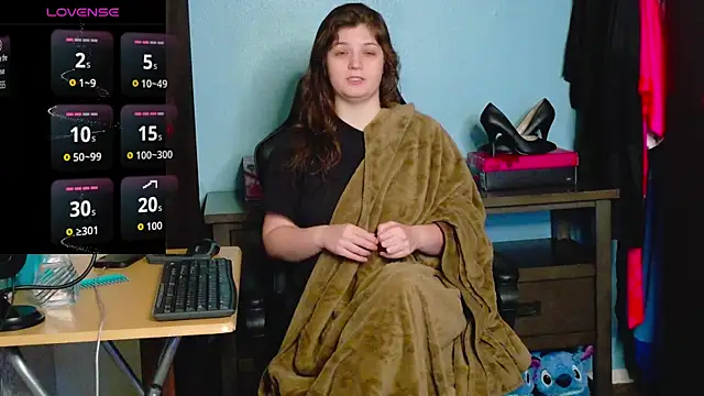 TreeJeanne online show from 11/17/25, 02:17