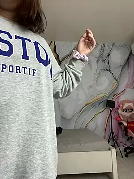 Lia sex69 online show from 03/13/25, 12:02