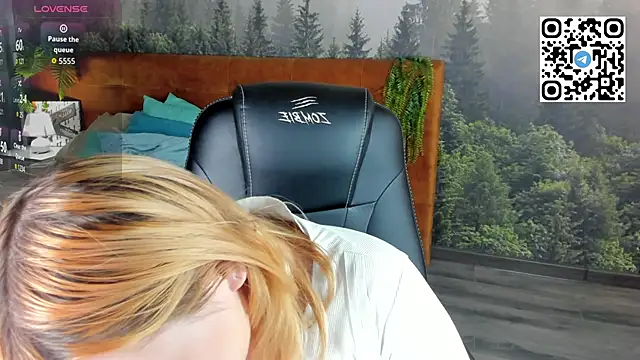 Stacy Luv online show from 10/08/25, 01:03