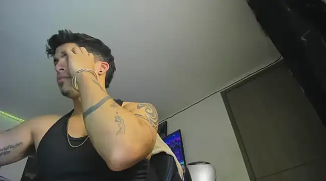 charlie hotxxx online show from 03/13/25, 02:49