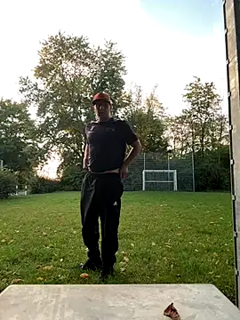 SchwuleHure online show from 09/10/25, 05:35