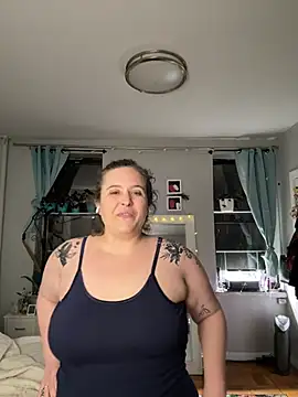 sylviahhh online show from 04/15/26, 12:50