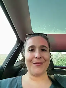 sylviahhh online show from 06/13/26, 12:08