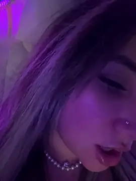 Snapshot of babyyboomm chatting on 01/19/25, 03:39 babyyboomm online show from 01/19/25, 03:39