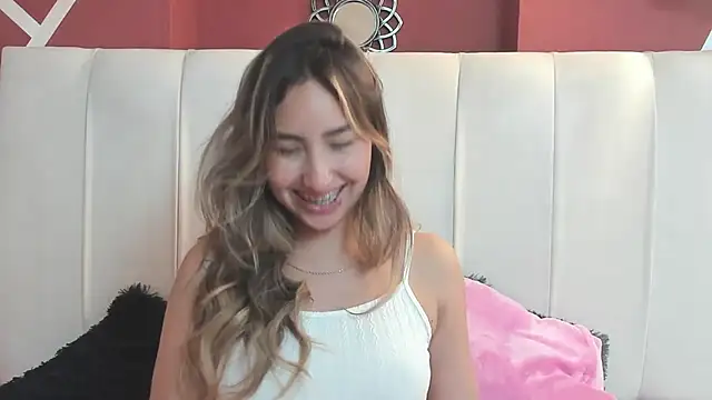  Emma Valka online show from 03/18/25, 09:43