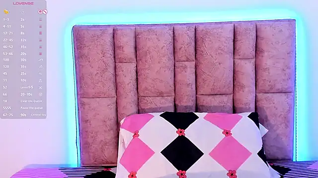 miahkumar online show from 02/14/26, 12:24