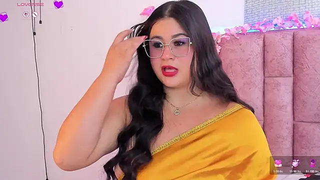 miahkumar online show from 05/18/26, 01:50