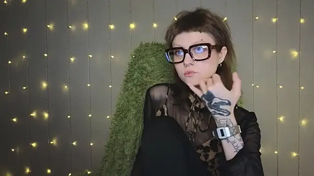 kortny yo online show from 02/14/25, 03:36