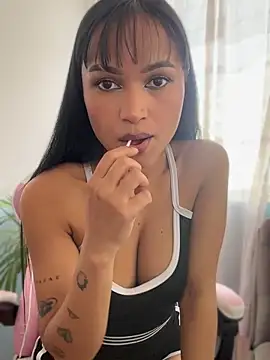 Miiss scarlett1 online show from 04/20/26, 10:11