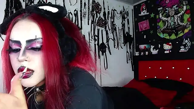 jannaink  online show from 12/22/24, 11:41