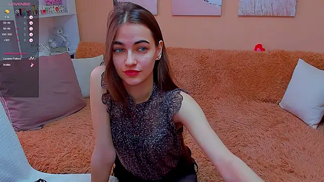 Snapshot of AstoriyaNight chatting on 02/08/25, 07:37 AstoriyaNight online show from 02/08/25, 07:37