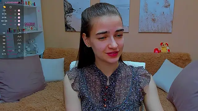 Snapshot of AstoriyaNight chatting on 02/09/25, 01:56 AstoriyaNight online show from 02/09/25, 01:56