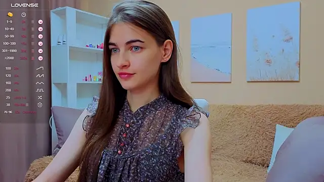 Snapshot of AstoriyaNight chatting on 09/09/25, 10:26 AstoriyaNight online show from 09/09/25, 10:26