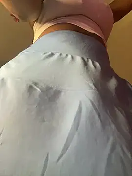 Cherrytowild online show from 03/18/25, 05:31