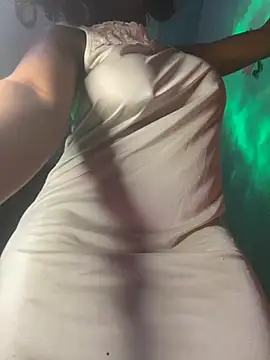 Cherrytowild online show from 09/26/25, 05:33