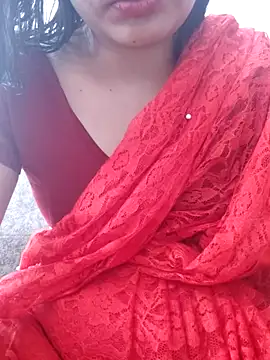 Snapshot of Aaradhya chatting on 02/25/25, 04:14 Aaradhya online show from 02/25/25, 04:14