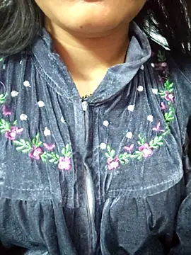 Aaradhya online show from 01/16/26, 01:53