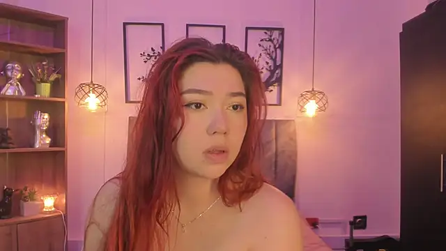 Snapshot of Andy_and_emma chatting on 12/23/24, 03:55 Andy and emma online show from 12/23/24, 03:55