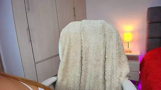 MariianaGomez online show from 03/07/25, 06:00