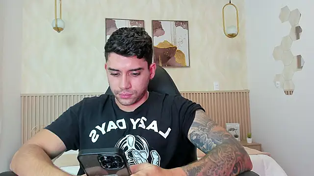 Mike montoya1 online show from 10/09/25, 09:57