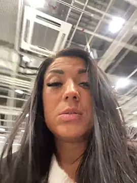 RuslanaXX online show from 02/11/25, 10:04