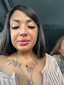 RuslanaXX online show from 11/17/25, 03:01