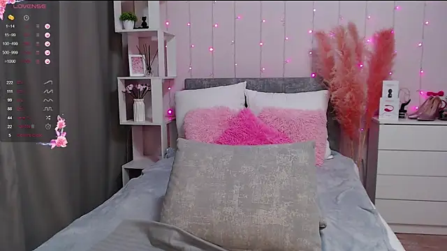 PornoGirlX online show from 02/26/25, 10:31