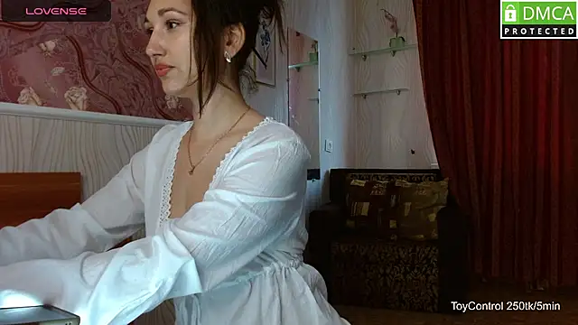 Linda Ernestine online show from 03/28/26, 09:09