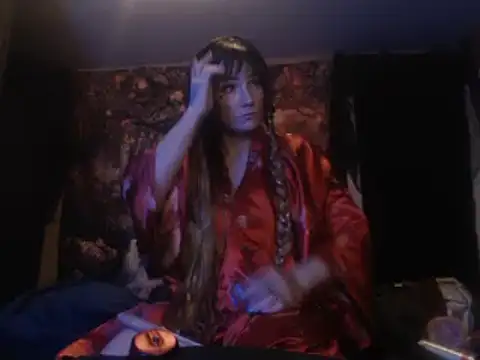 Snapshot of HighCityHoney chatting on 12/05/24, 07:38 HighCityHoney online show from 12/05/24, 07:38