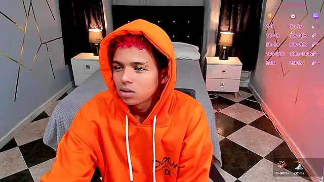 Noah Smith04 online show from 12/01/24, 05:13