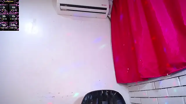 Snapshot of Nikoll_Dirty chatting on 02/03/26, 02:53 Nikoll Dirty online show from 02/03/26, 02:53