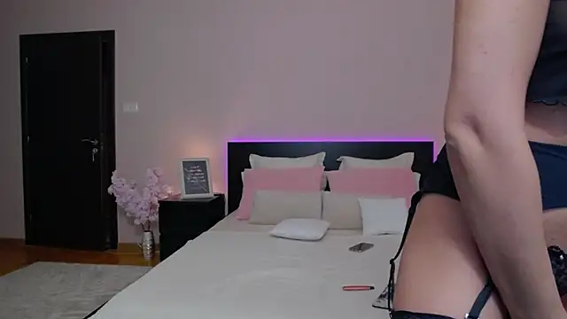 AyanaJoy online show from 02/05/26, 04:22