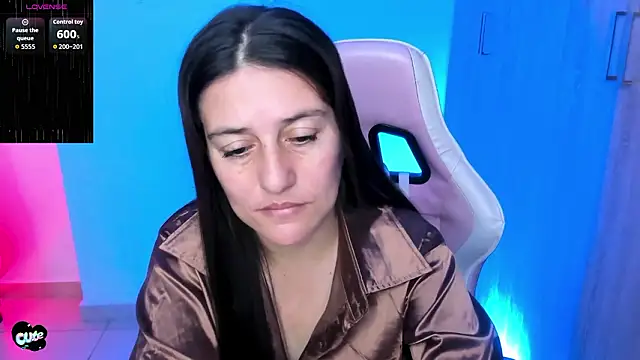 Saskyaa online show from 02/15/26, 03:47