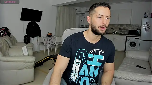 ZackFraser online show from 01/19/25, 05:05