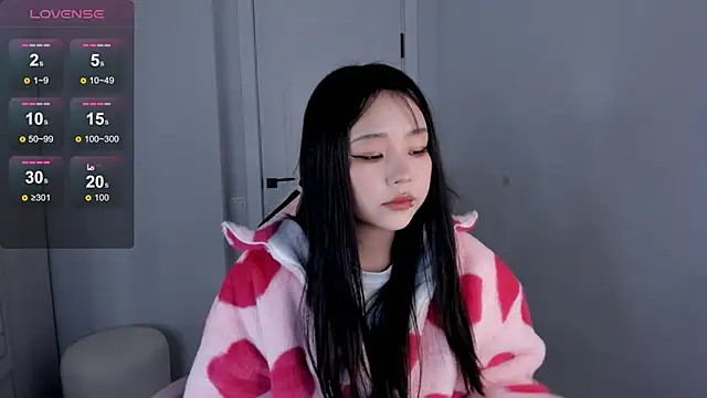 hee young11 online show from 10/02/25, 09:55