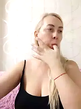 HotJanet online show from 01/12/25, 07:31