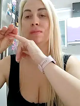 HotJanet online show from 03/17/25, 11:53