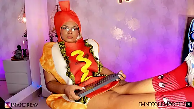 Nicolemorelli2 online show from 03/14/25, 01:46