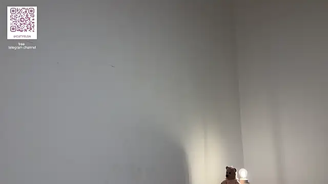 Elsa Ice online show from 07/04/26, 02:51