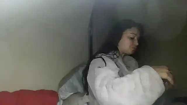 Linusya online show from 09/21/25, 05:47