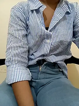 sweet jia23 online show from 10/31/25, 05:08