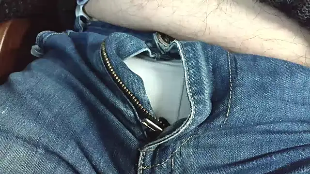 smoothandtiny online show from 11/28/25, 08:17