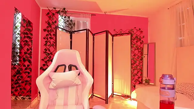 your khloe online show from 10/03/25, 12:57