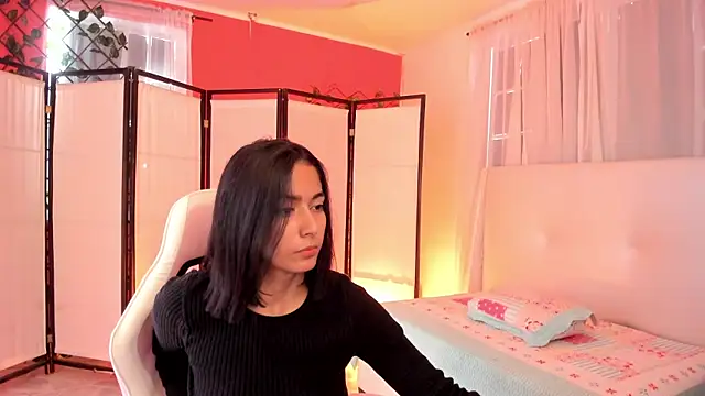 your khloe online show from 11/11/25, 01:33